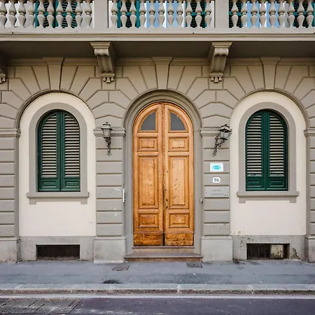 Cavour 96 *